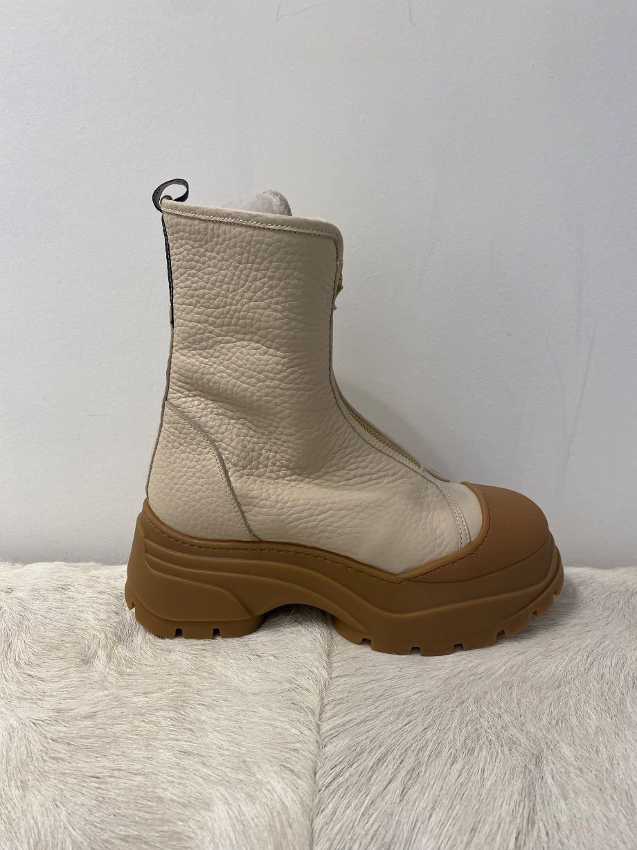 NuDE of Scandinavia Snowdream Boot - Latte