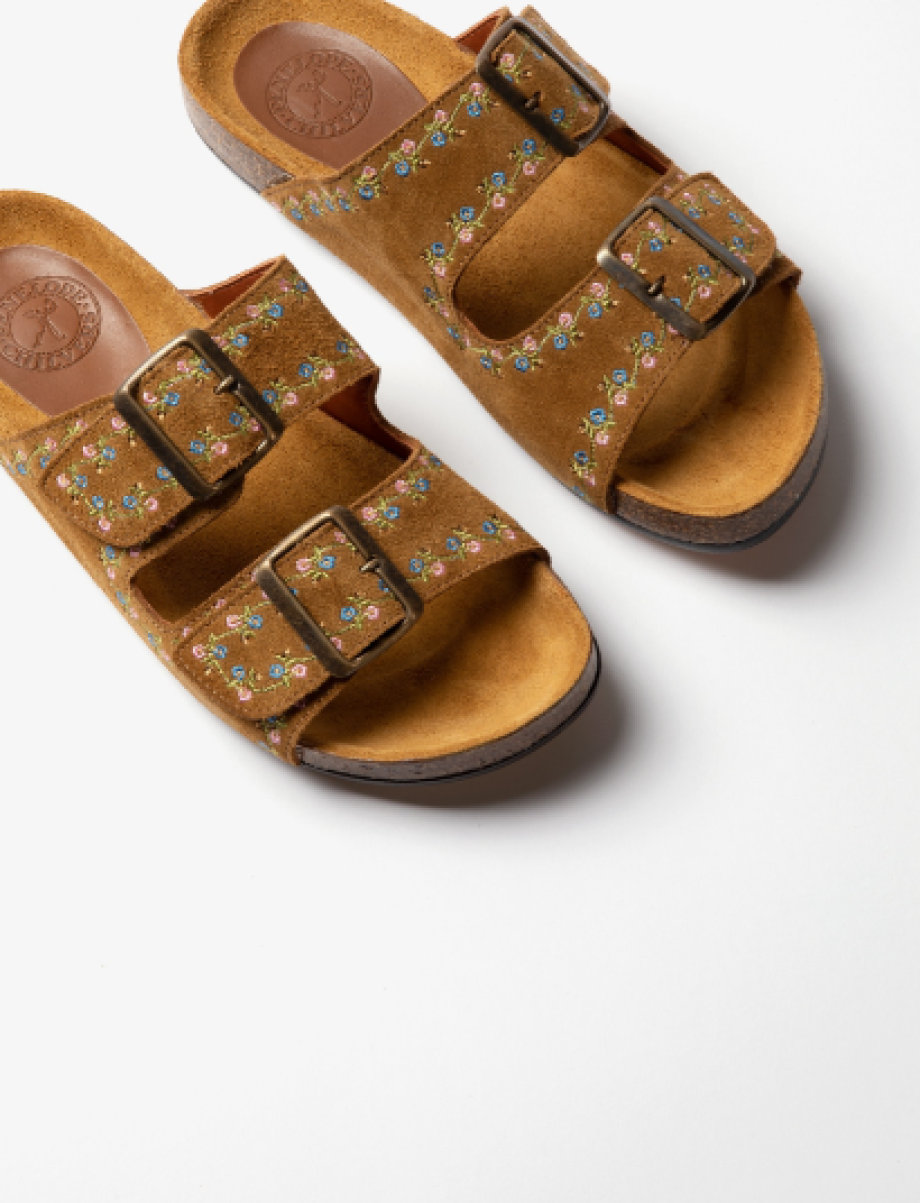 Pool Suede Embroidery Slide - Tan