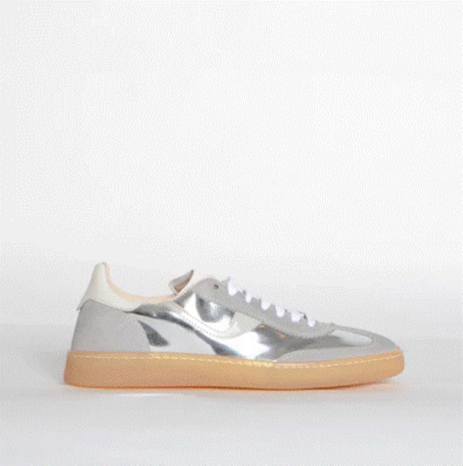 Moma Metallic Sneaker - Silver